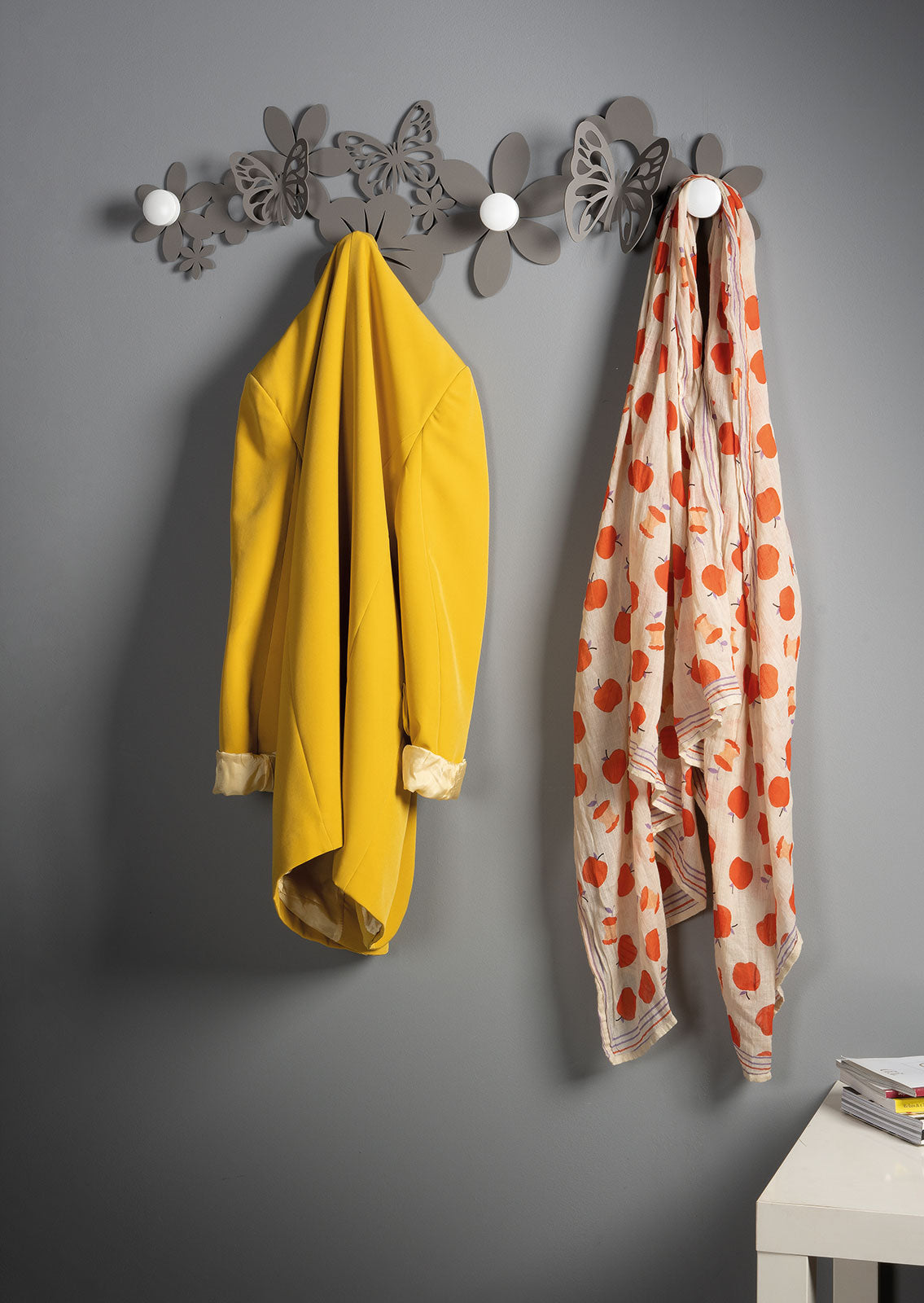 Porte-manteau mural en fer papillon