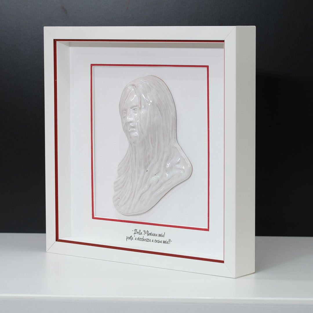 Beautiful red ceramic Mbriana