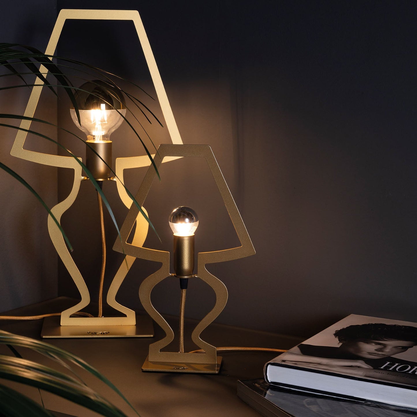 Large Silhouette design table lamp