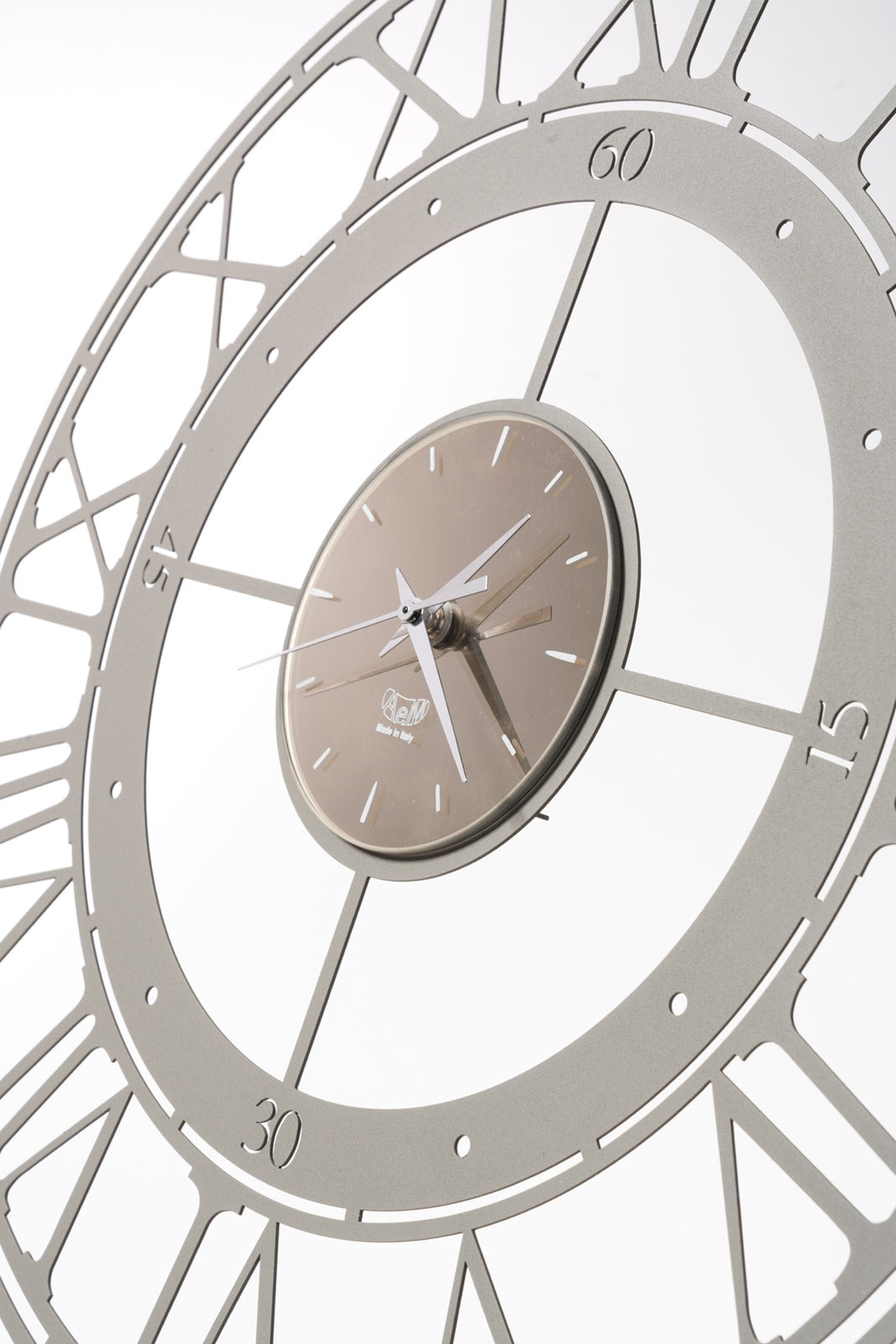 Orologio di design da parete Koros 50