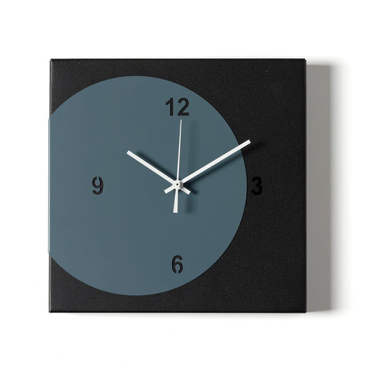 Horloge au design minimaliste Ecleo