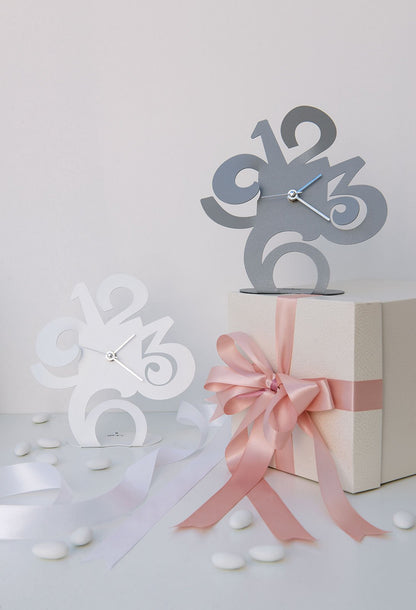Modern Plink Clock Wedding Favor