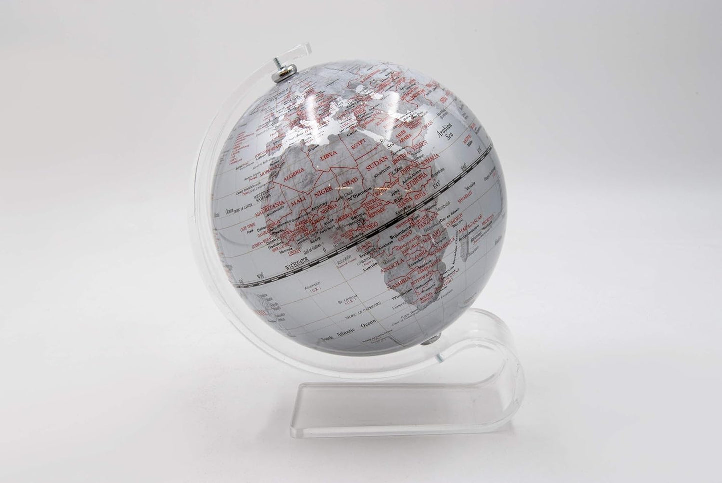 Detailed World Map with Transparent Plexiglass Base – Modern and Refined Design, 13 cm 