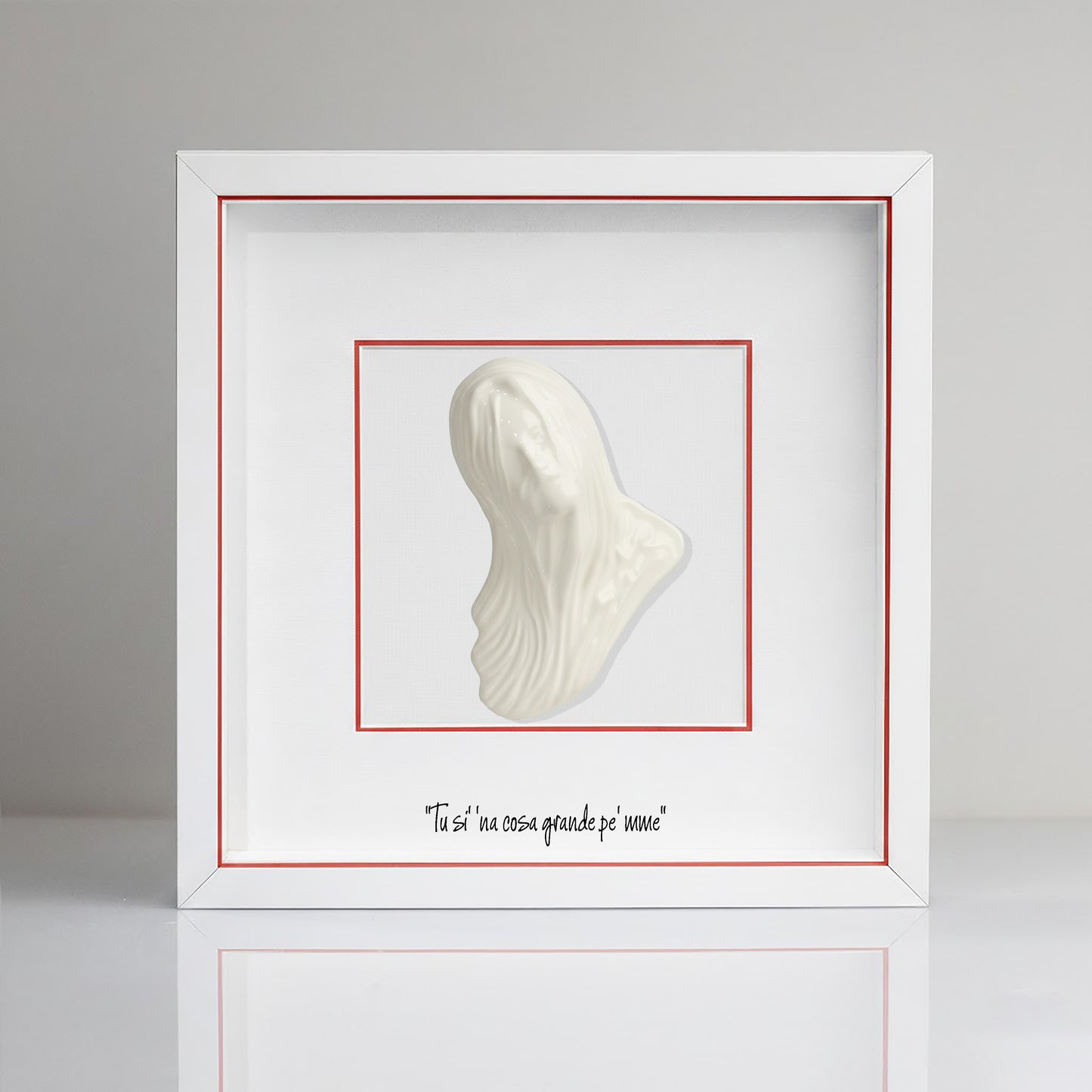 Bella Mbriana rossa in ceramica