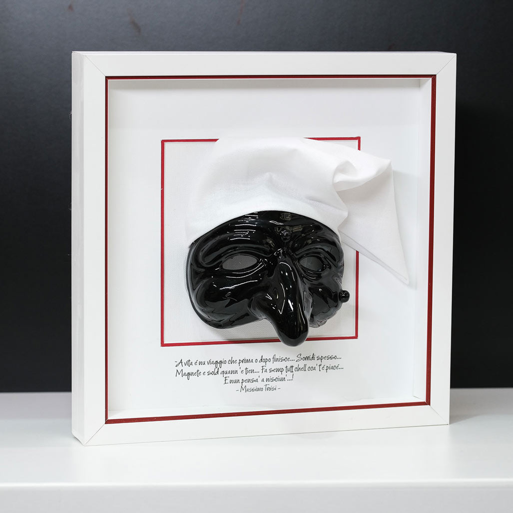 Pulcinella nero in ceramica