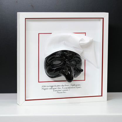 Pulcinella nero in ceramica