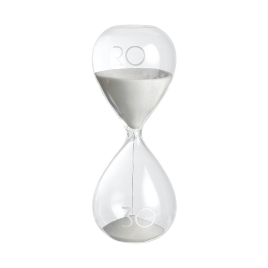 Sablier en verre avec sable blanc – Élégance et fonctionnalité Hauteur 19 cm Durée environ 30 minutes 