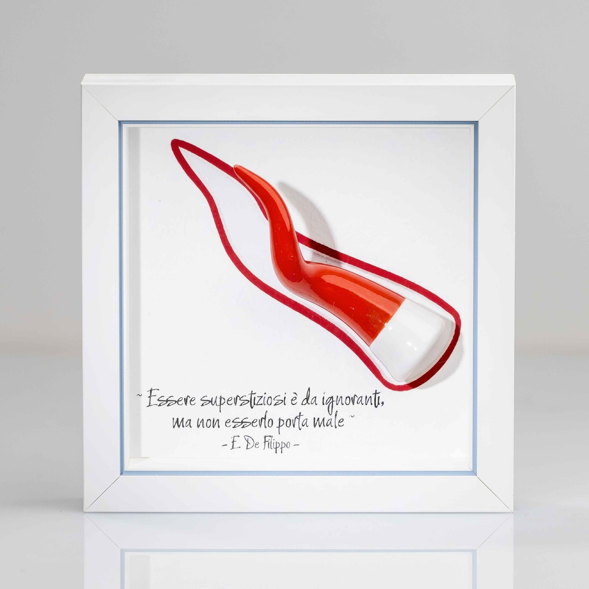 Corno napoletano in ceramica rosso con cornice in legno artigianale rigo azzurro