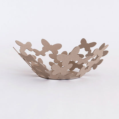 Petit centre de table moderne avec des papillons